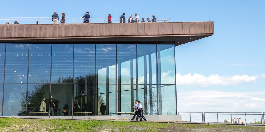 طراحی نمای شیشه ای